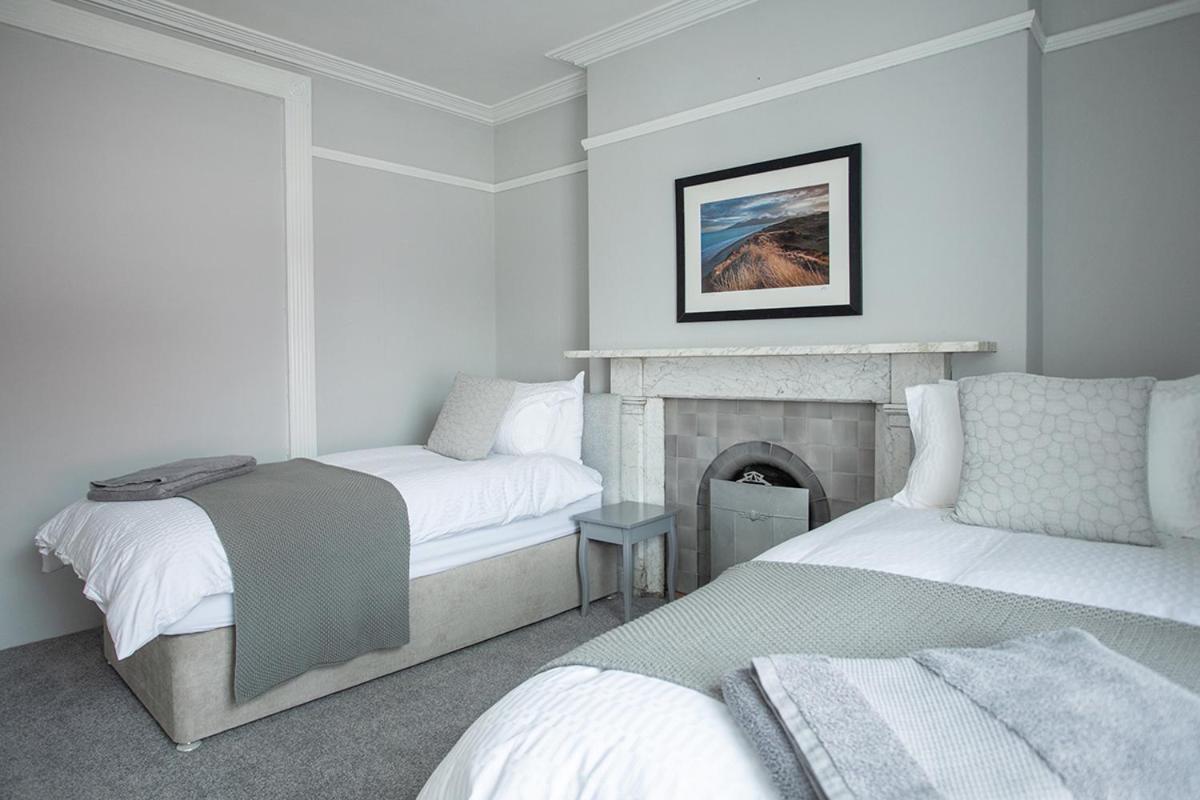 Rooms@Mourne Dundrum Bagian luar foto