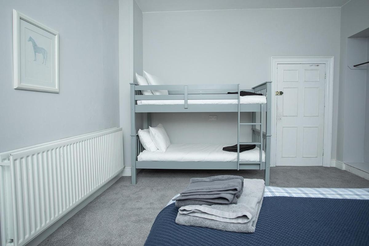 Rooms@Mourne Dundrum Bagian luar foto